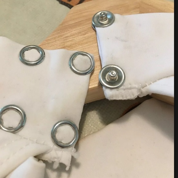 Black and white dress with ruffles - Picture 6 of 7